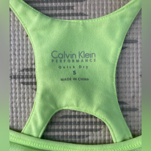Calvin Klein Performance Tank - Picture 3 of 6